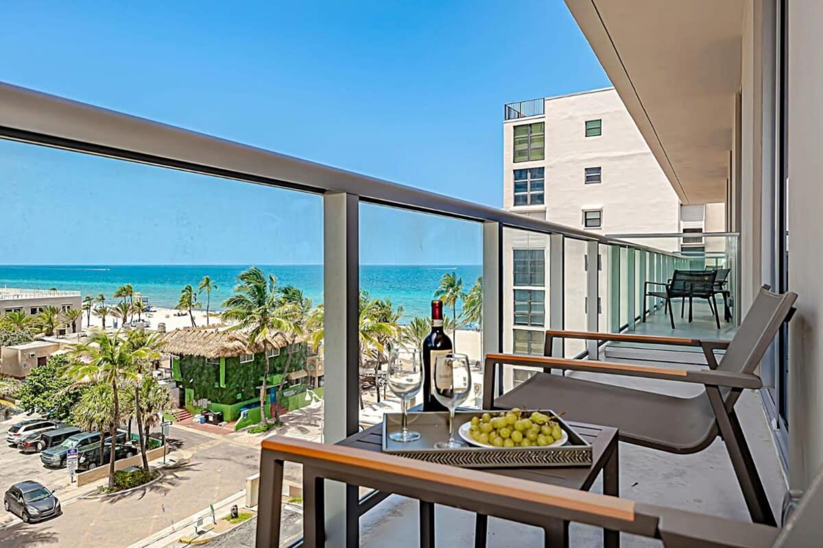 Rooftop Pool - Ocean View Balcony - Hollywood Beach Kültér fotó