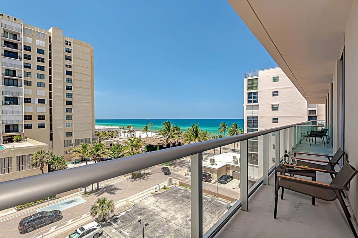 Rooftop Pool - Ocean View Balcony - Hollywood Beach Kültér fotó